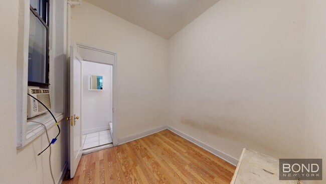 Foto del edificio - 165 E 87th St