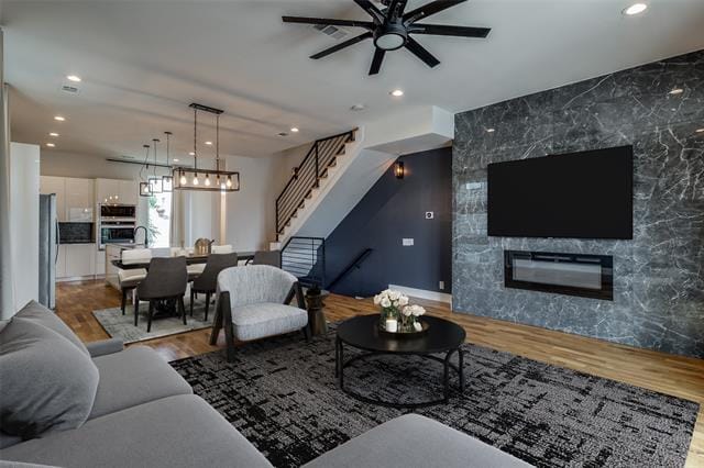 Foto principal - 4117 Munger Ave