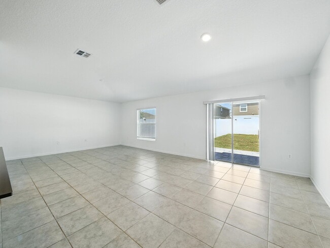 Building Photo - 1158 James Paul Rd