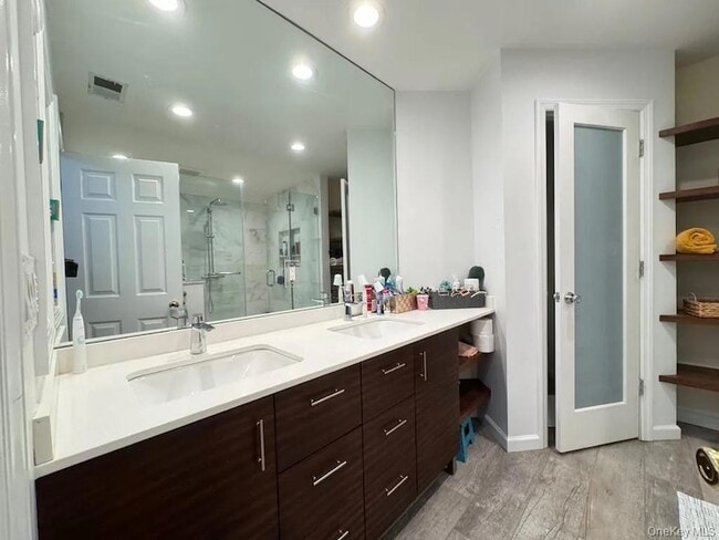 Building Photo - 103 Sunflower Ridge Rd