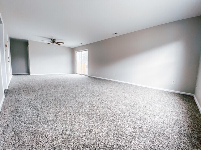 Foto del edificio - 3102 Gaitway Ct