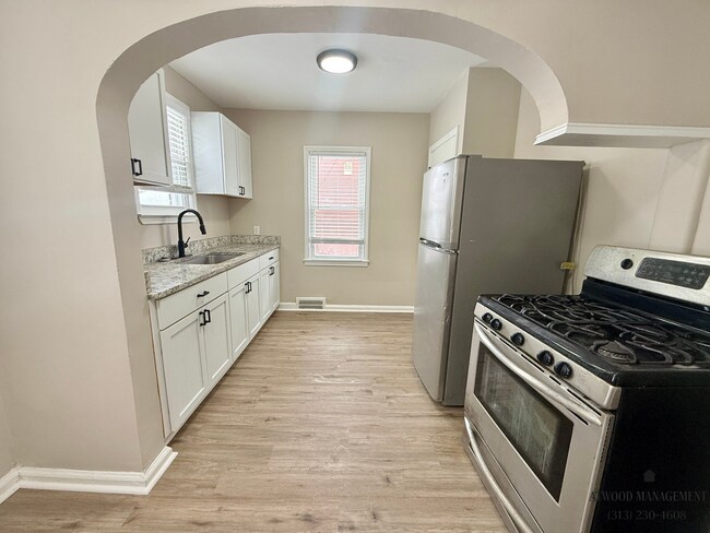 Foto del edificio - Fully Renovated 3-Bedroom Home – Move-In Ready for You!