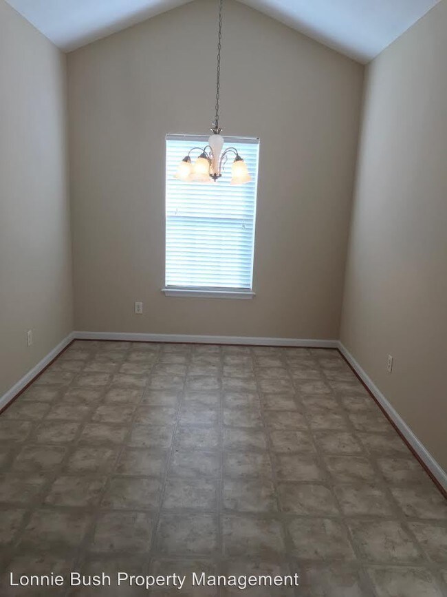 Building Photo - 1504 Broad Water Arch