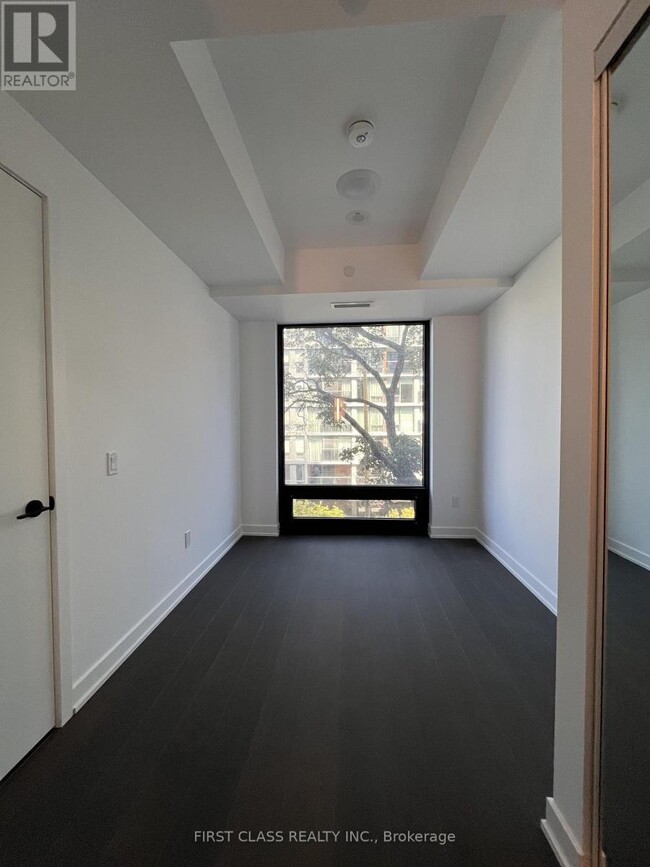 Building Photo - 91 Montclair Ave