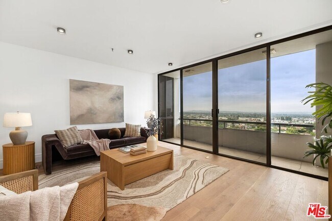 Foto del edificio - 10660 Wilshire Blvd