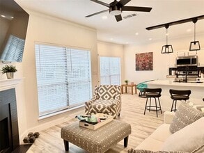 Building Photo - 7151 Gaston Ave