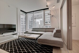 Building Photo - 87 Nelson St.