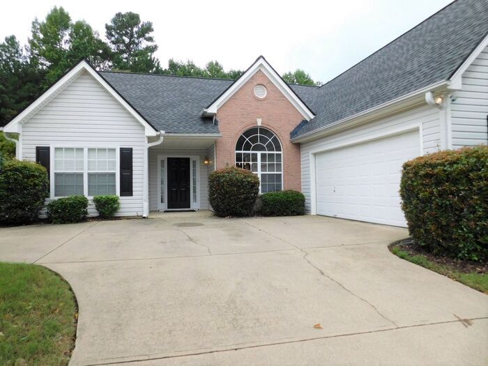 Primary Photo - Ranch Home with a Bonus Room