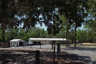 Building Photo - 11499 Sedate St