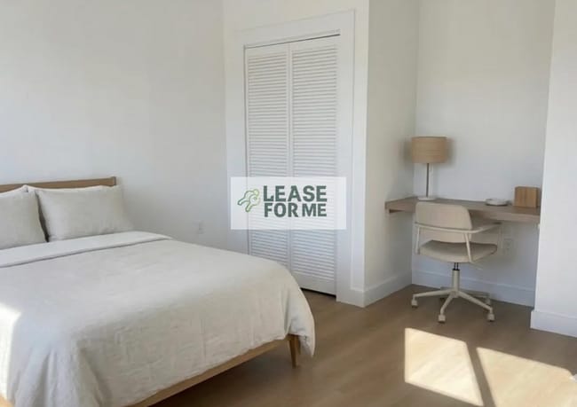 Building Photo - 8959 Hargis St