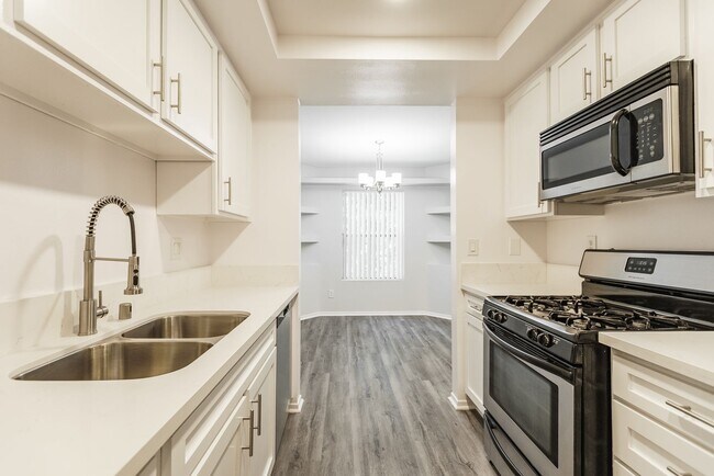 Foto del interior - 960 N. Alfred