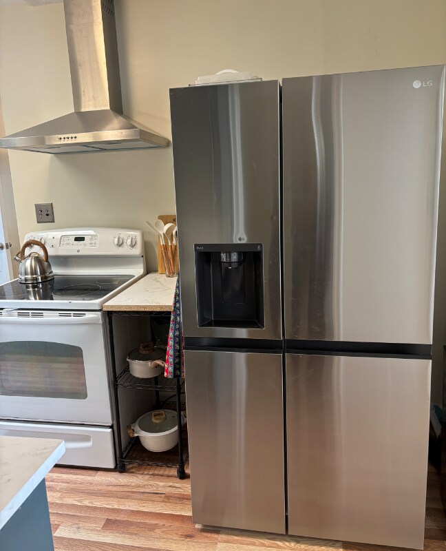 Foto del edificio - 700 N Monterey Ave