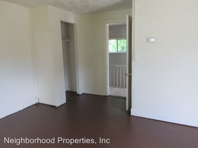 Building Photo - 336-7-1/2 7 1/2 St SW