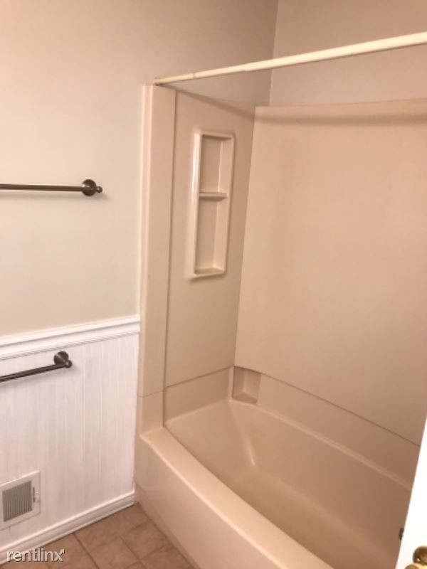 Building Photo - 2 br, 2 bath Condo - 1924 Delancey Street