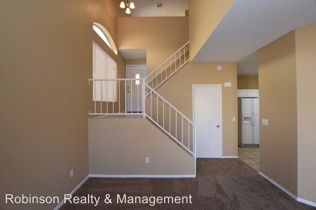 Foto del edificio - 533 Meadbury Dr