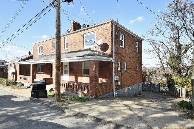 Foto del edificio - 2937 Freeland St