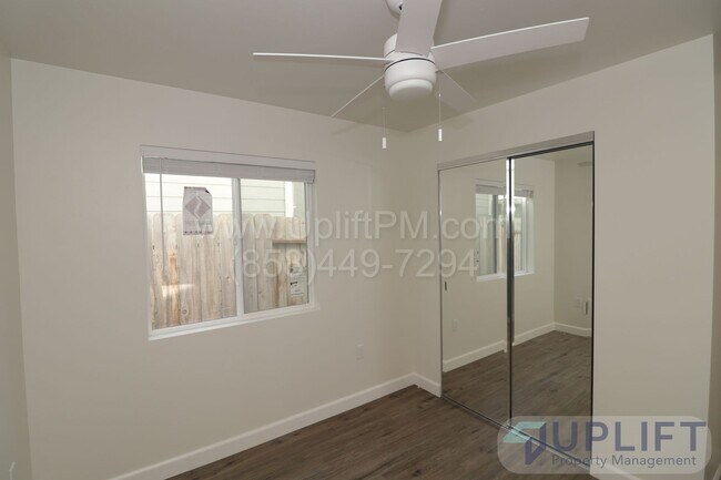 Foto del edificio - All new 2 bed 1 bath Duplex