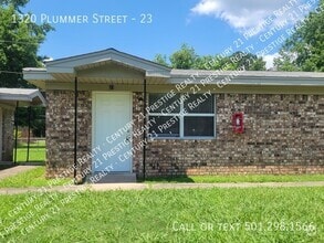 Building Photo - 1320 Plummer St