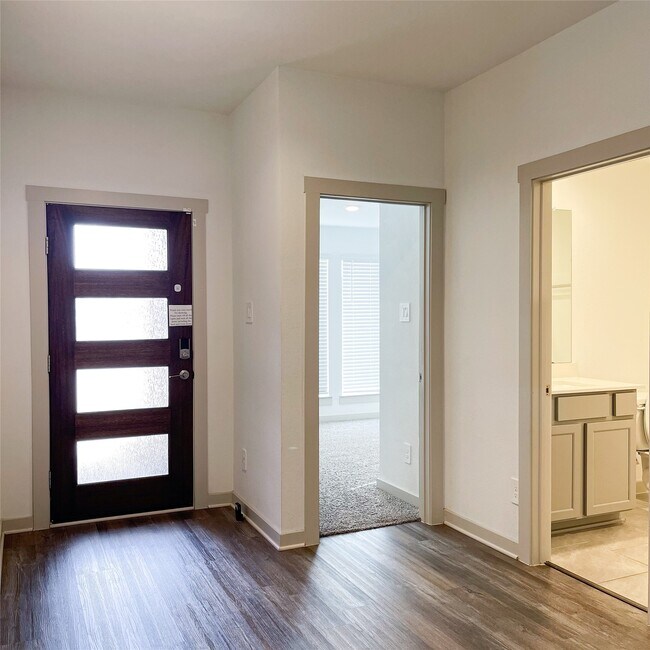 Foto del edificio - 6826 Halifax Harvest Ln