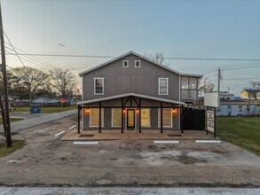 Building Photo - 114 Grand Ave