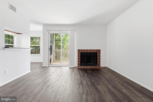 Foto del edificio - 1710 Abercromby Ct