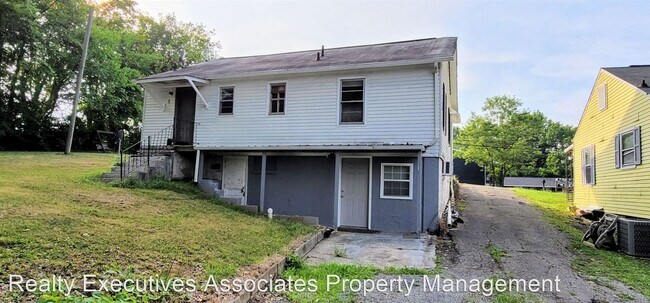 Foto del edificio - 2 br, 1 bath House - 126 Ingersoll Avenue,...