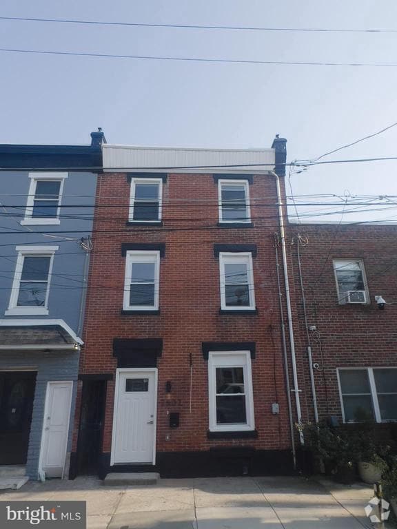 Building Photo - 2507 Salmon St