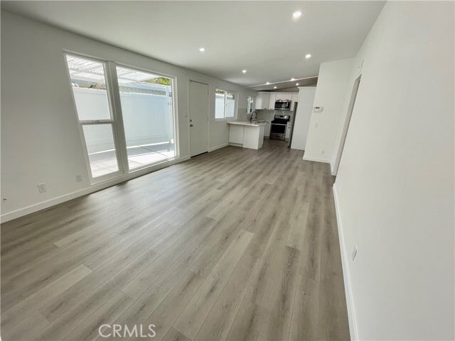 Building Photo - 3203 Bayside Dr