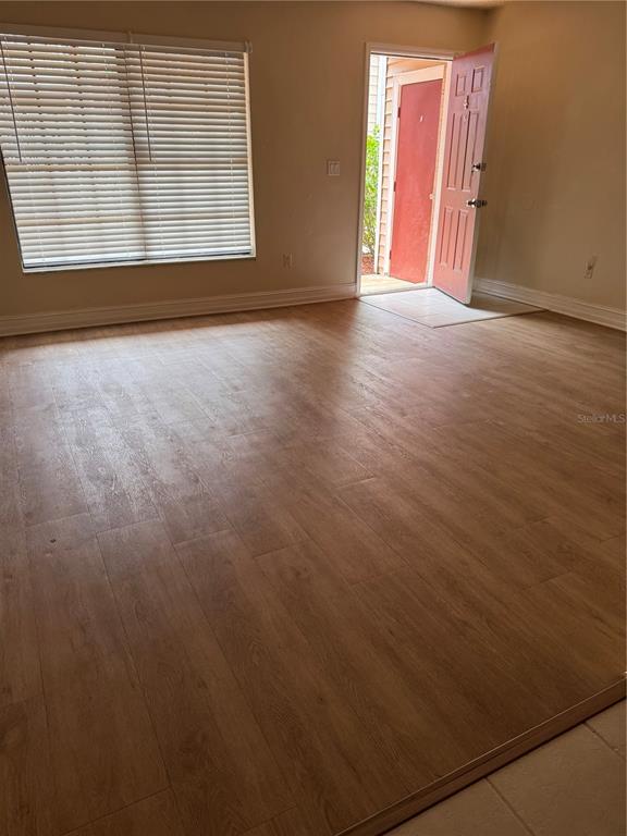 Foto principal - 21038 Voyager Blvd