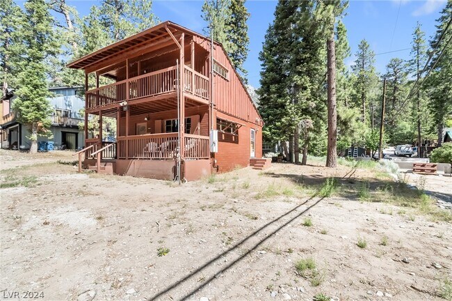Building Photo - 4530 Aspen Ave