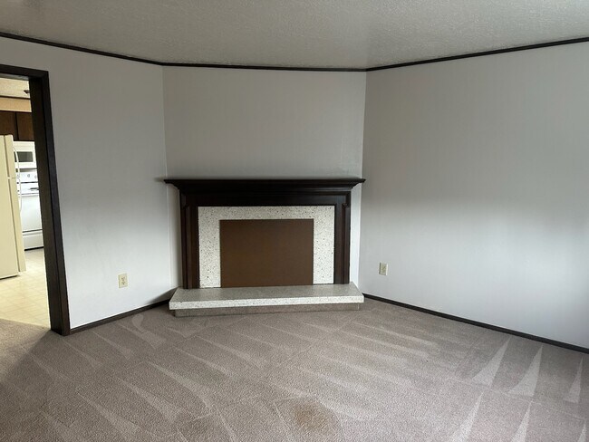 Foto del edificio - 711 Miller Ct