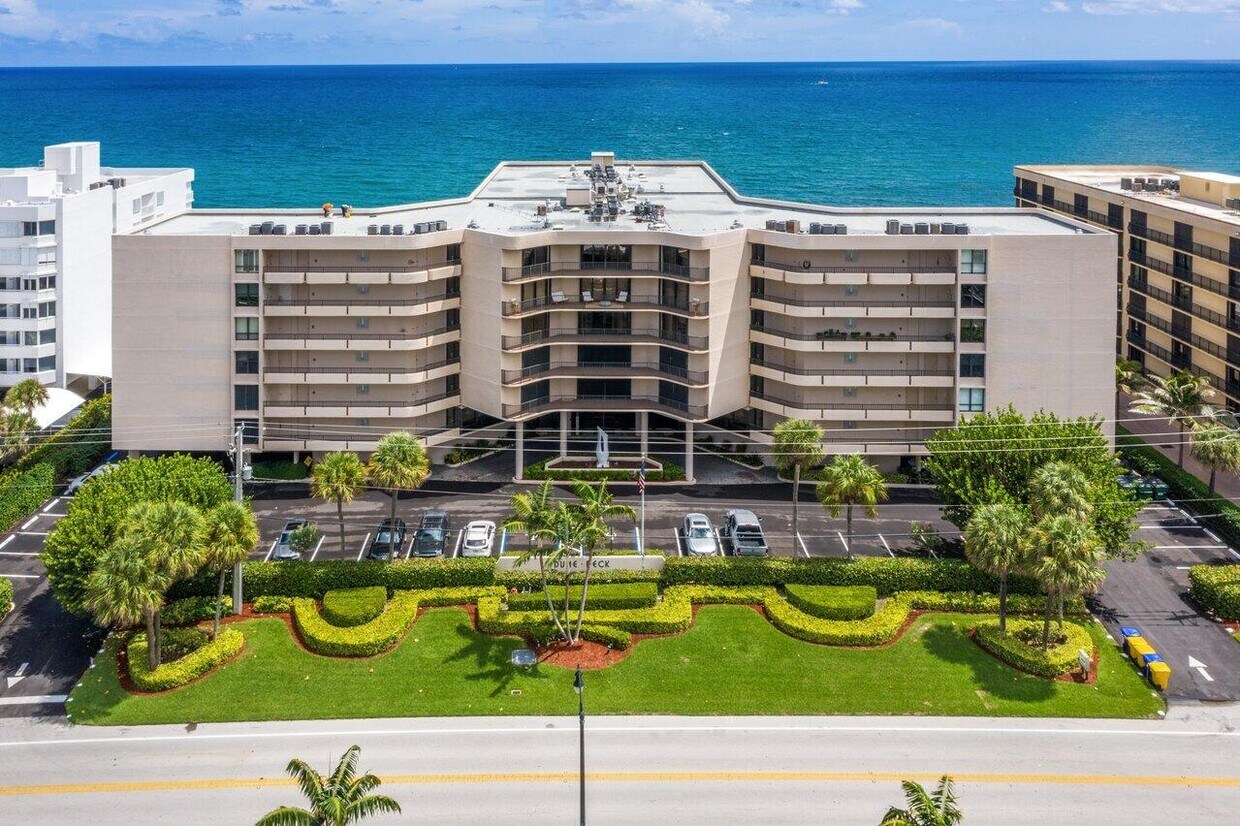 Primary Photo - 3610 S Ocean Blvd