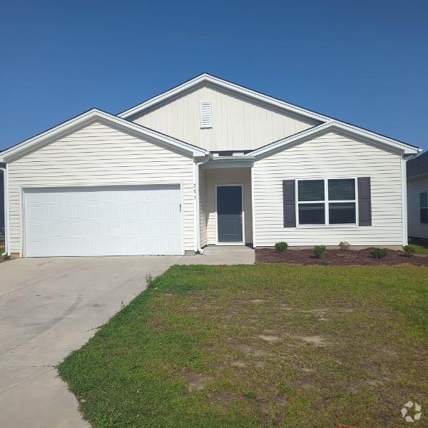 Building Photo - 351 Augustine Dr