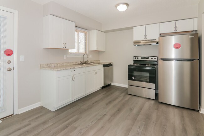 Foto del edificio - Inviting 4-Bedroom Home in Columbus, OH