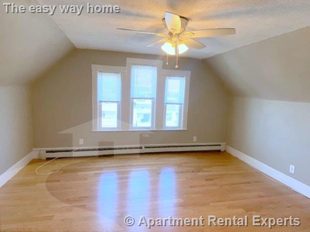 Building Photo - Brand New Hardwoods * Fresh Paint * Pristi...