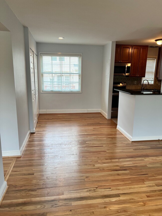 Dining Room - 1708 W Abingdon Dr