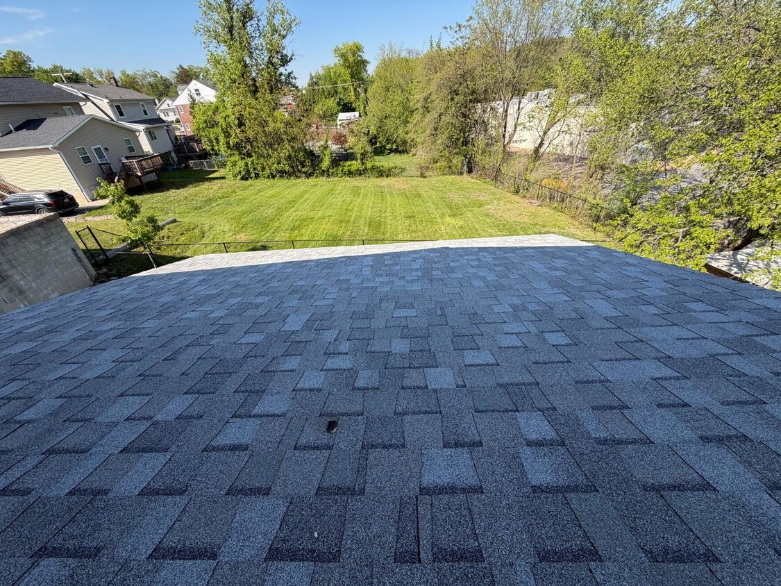 Building Photo - 1300 North Ave