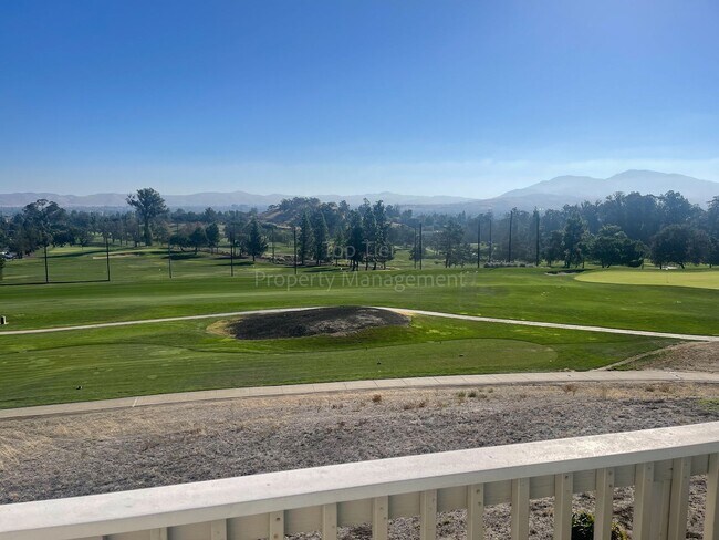 Building Photo - Lovely 2 bed/2.5 bath/ 1472 sqft two story home with Golf Course views! Available September 15th ...