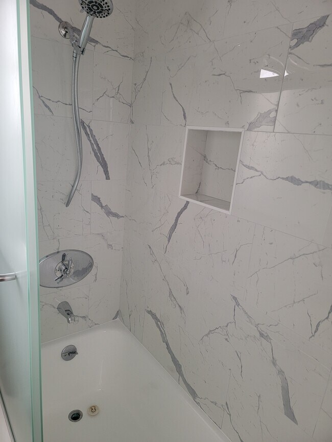 Foto del edificio - 13933 Moorpark St