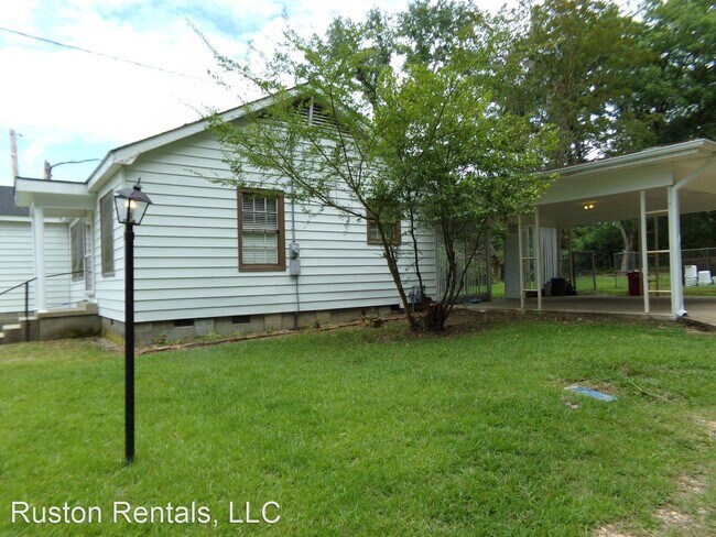 Foto del edificio - 3 br, 2 bath House - 1503 College Hill Drive