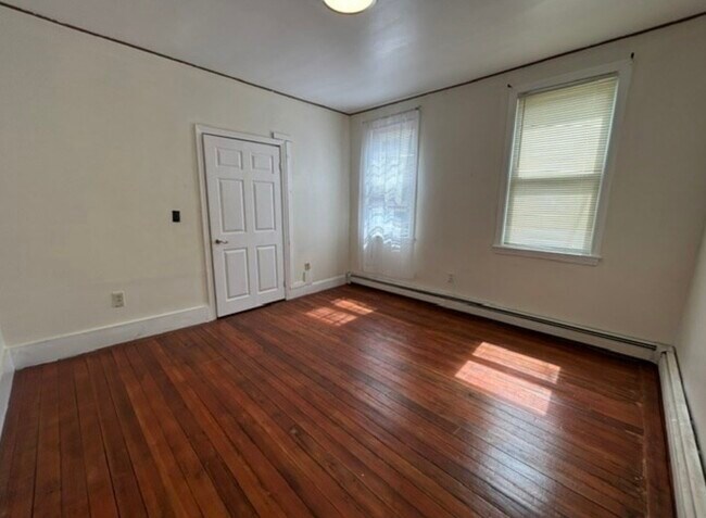 Bedroom - 42 Haverford St