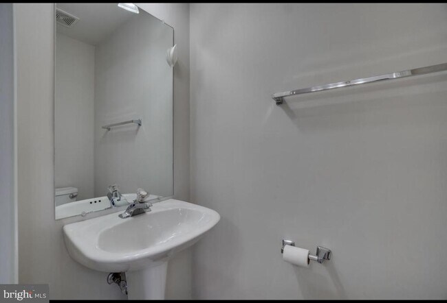 Foto del edificio - 6981 Walker Mill Rd