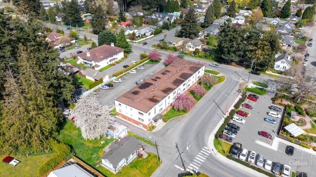 Building Photo - Mainstreet Cowichan Apartments