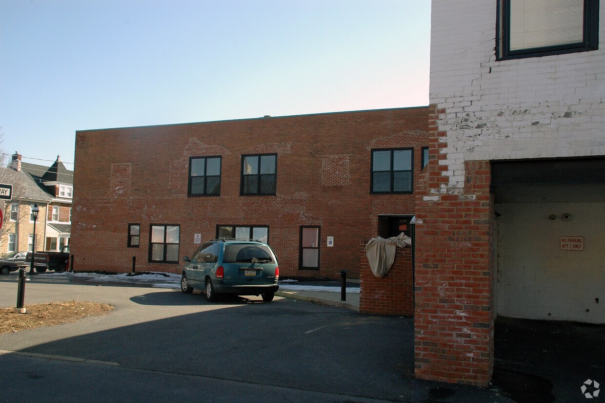 Foto del edificio - Bakery Commons