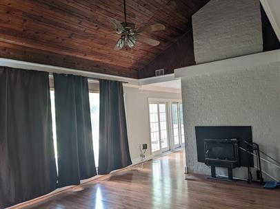 Foto del edificio - Coming Soon! 3-Bedroom 2 Bath Pet Friendly Home in Manassas, Available 3/15/2026