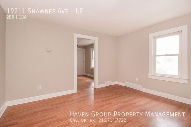 Foto del edificio - 19211 Shawnee Ave
