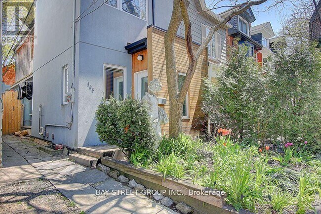 Photo du bâtiment - 105 Massey St