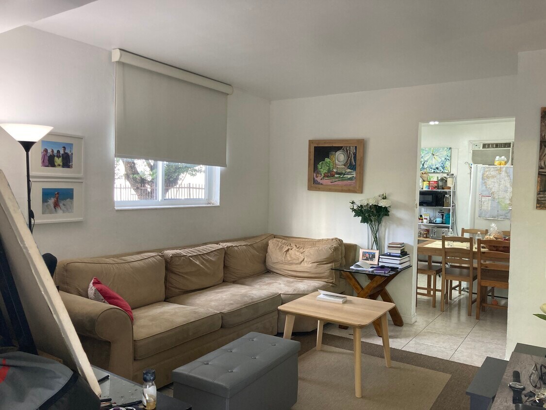Foto principal - 152 SW 9th St