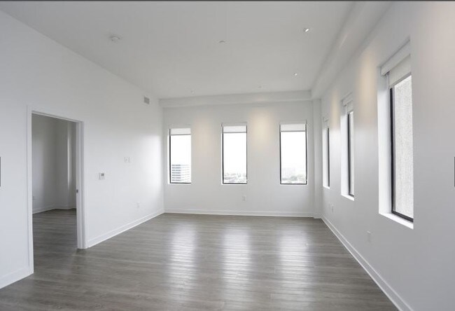 Foto del edificio - 23 W 10th St