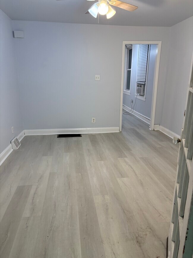 Foto del edificio - 2018 S 70th St